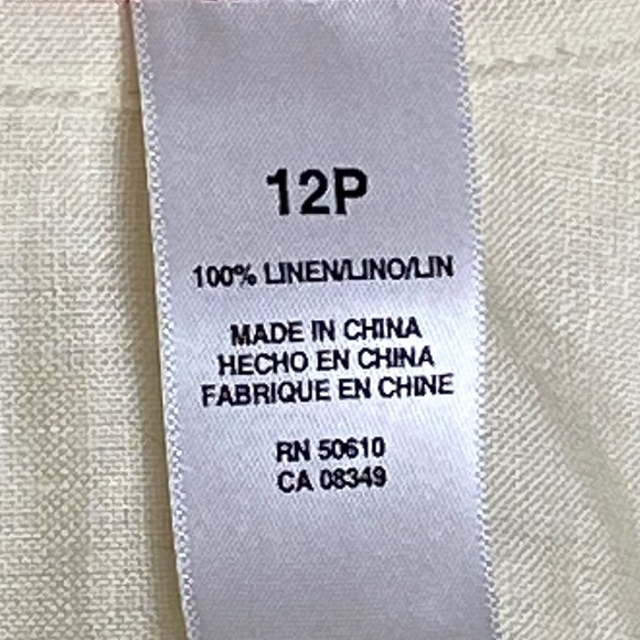 SALE Womens Linen Button Up with Pocket, tie in back, Size 12P - Picture 3 of 9